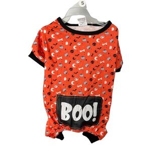 Halloween Pet Boo! Pumpkin, Skulls, Bones, Moon & Bats Pet Spirit Dog Onesie NWT